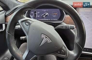 Лифтбек Tesla Model S 2018 в Луцке