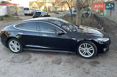 Ліфтбек Tesla Model S 2013 в Одесі