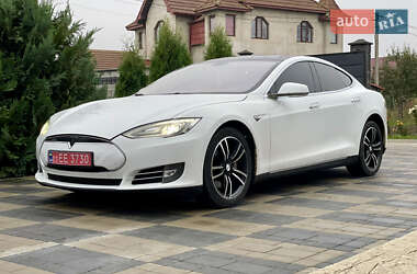 Лифтбек Tesla Model S 2014 в Ровно