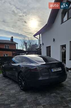 Ліфтбек Tesla Model S 2016 в Вінниці