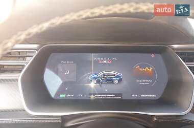 Ліфтбек Tesla Model S 2015 в Києві