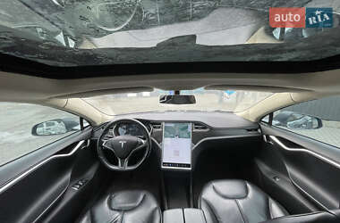 Ліфтбек Tesla Model S 2014 в Києві