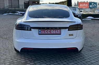 Лифтбек Tesla Model S 2023 в Львове