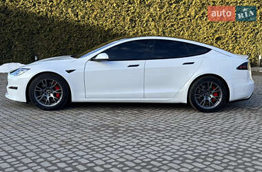 Лифтбек Tesla Model S 2023 в Львове