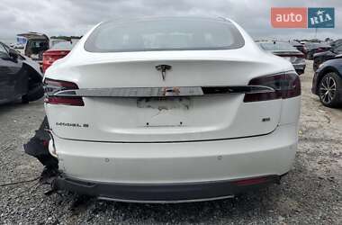 Ліфтбек Tesla Model S 2014 в Івано-Франківську