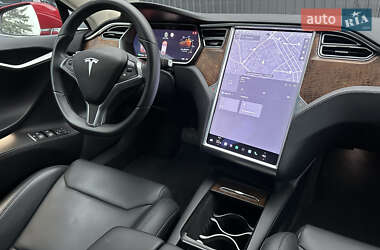 Лифтбек Tesla Model S 2018 в 
