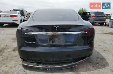 Ліфтбек Tesla Model S 2013 в Вінниці