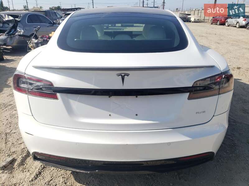Лифтбек Tesla Model S 2021 в Одессе фото 4 Лифтбек Tesla Model S 2021 в Одессе