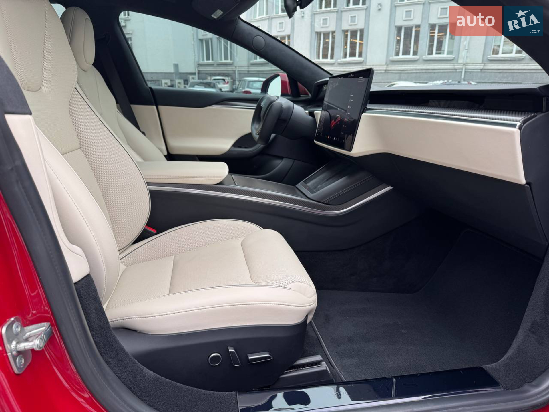 2022 Tesla Model S - мініатюра 11