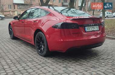 Лифтбек Tesla Model S 2018 в Виннице