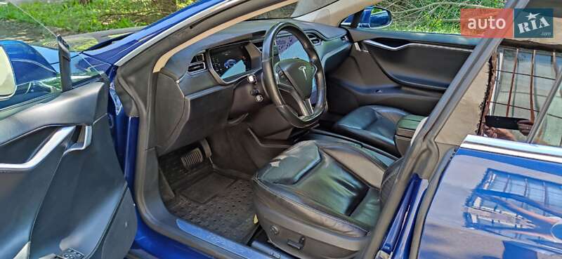 Ліфтбек Tesla Model S 2016 в Кривому Розі фото 9 Ліфтбек Tesla Model S 2016 в Кривому Розі