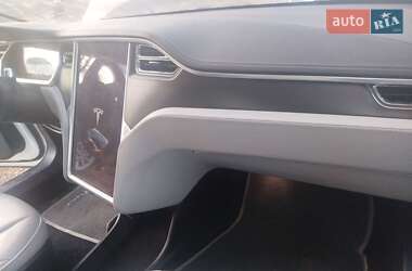 Лифтбек Tesla Model S 2013 в Ивано-Франковске