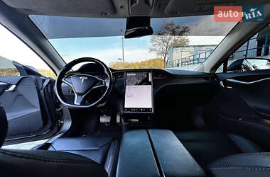 Лифтбек Tesla Model S 2018 в 