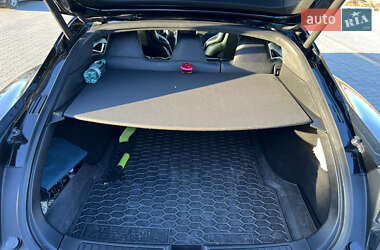 Лифтбек Tesla Model S 2014 в 