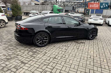 Лифтбек Tesla Model S 2021 в 
