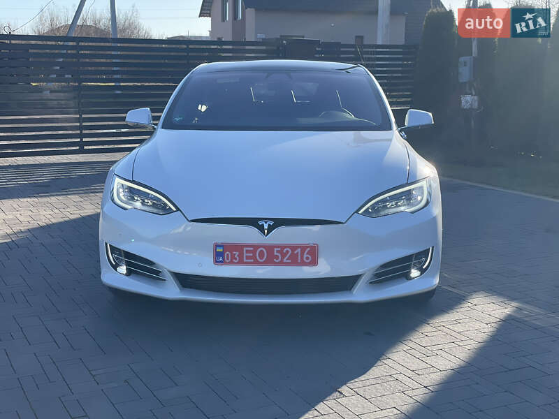 Ліфтбек Tesla Model S 2019 в Ковелі фото 30 Ліфтбек Tesla Model S 2019 в Ковелі