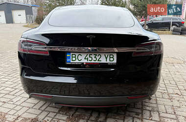 Лифтбек Tesla Model S 2016 в 