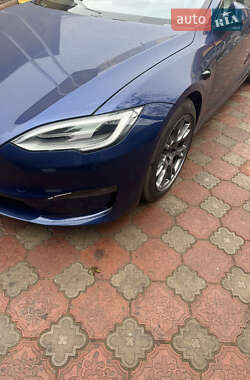 Лифтбек Tesla Model S 2022 в 
