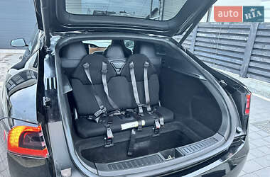 Лифтбек Tesla Model S 2018 в 