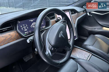 Лифтбек Tesla Model S 2018 в 