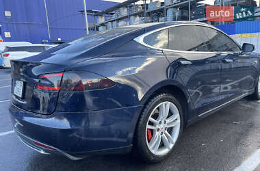 Лифтбек Tesla Model S 2013 в Днепре