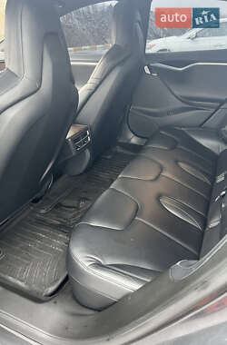 Лифтбек Tesla Model S 2016 в 