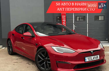 Лифтбек Tesla Model S 2022 в Киеве