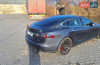 Ліфтбек Tesla Model S 2015 в Зборові