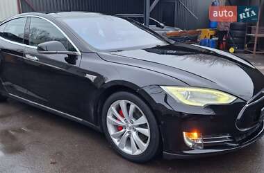 Ліфтбек Tesla Model S 2014 в Києві