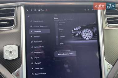 Ліфтбек Tesla Model S 2014 в Києві