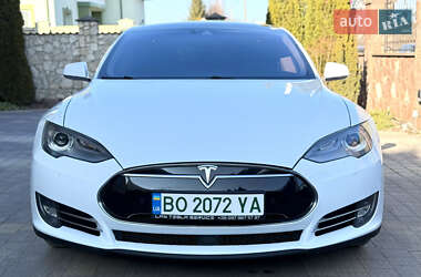 Лифтбек Tesla Model S 2016 в Тернополе