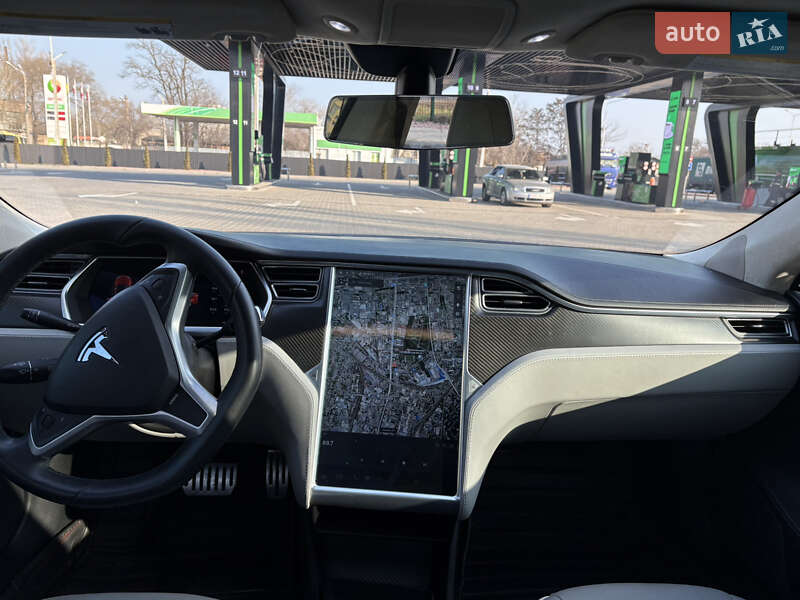 Лифтбек Tesla Model S 2014 в Одессе