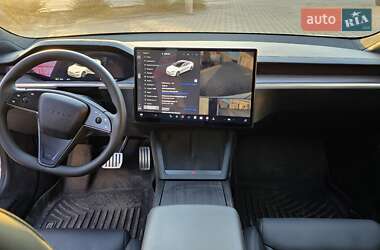 Лифтбек Tesla Model S 2024 в Днепре