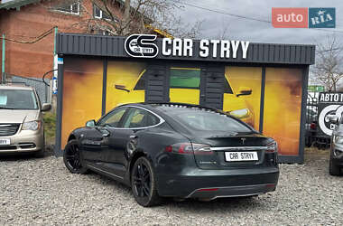 Лифтбек Tesla Model S 2014 в Стрые