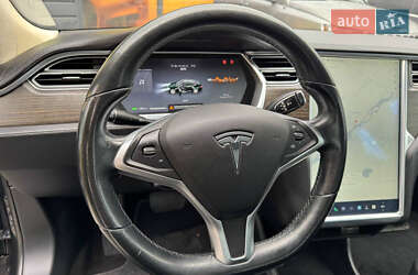 Лифтбек Tesla Model S 2014 в Стрые