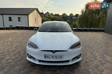 Лифтбек Tesla Model S 2019 в Киеве