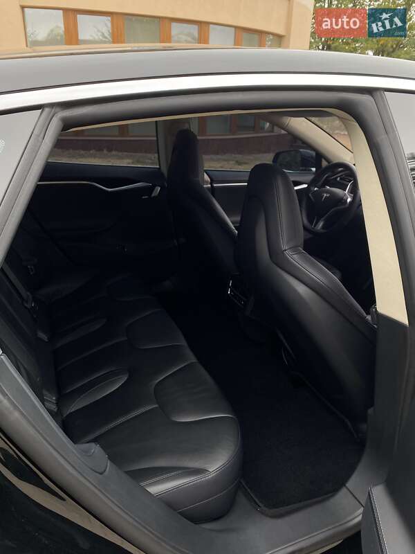 Лифтбек Tesla Model S 2014 в Харькове