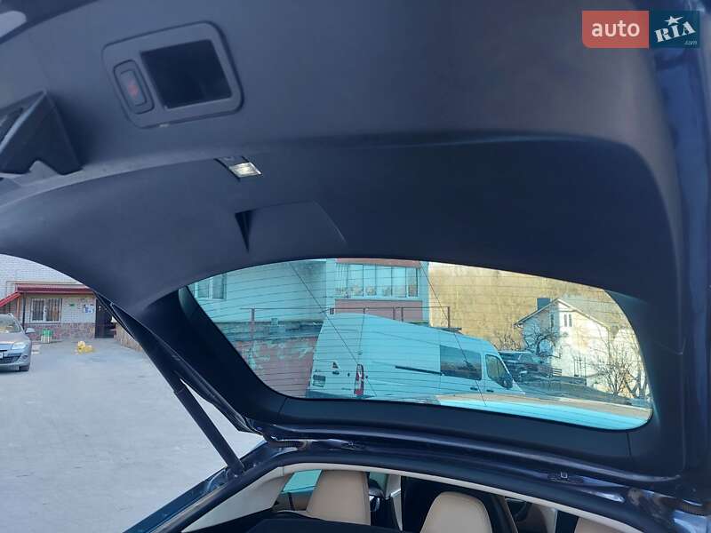 Лифтбек Tesla Model S 2014 в Тернополе фото 38 Лифтбек Tesla Model S 2014 в Тернополе