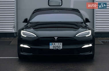 Лифтбек Tesla Model S 2021 в 