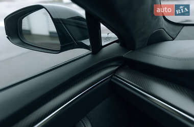 Лифтбек Tesla Model S 2021 в 