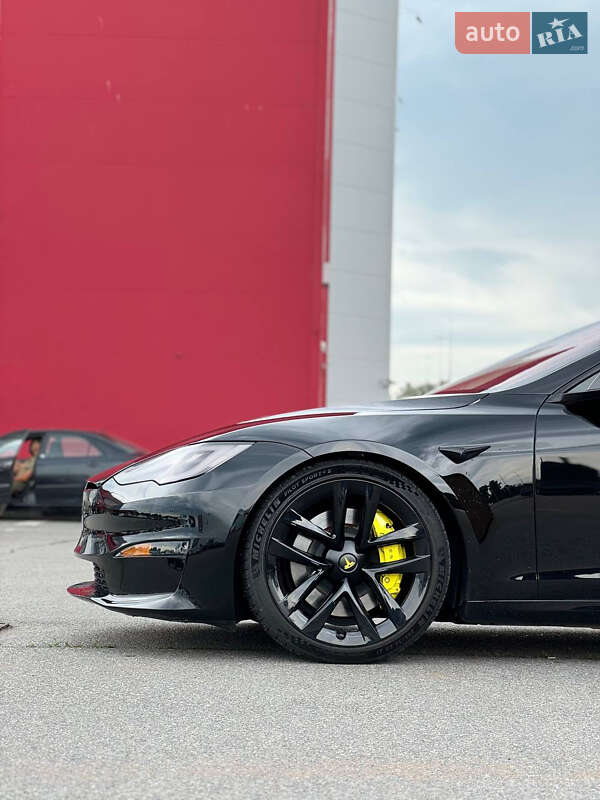 Лифтбек Tesla Model S 2021 в Киеве