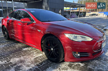 Ліфтбек Tesla Model S 2015 в Києві