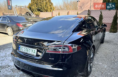 Ліфтбек Tesla Model S 2021 в Львові