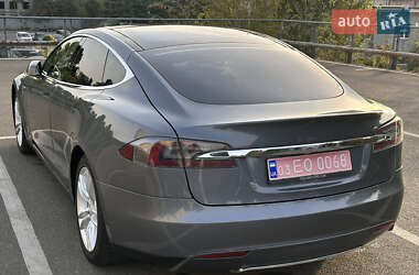 Ліфтбек Tesla Model S 2014 в Києві