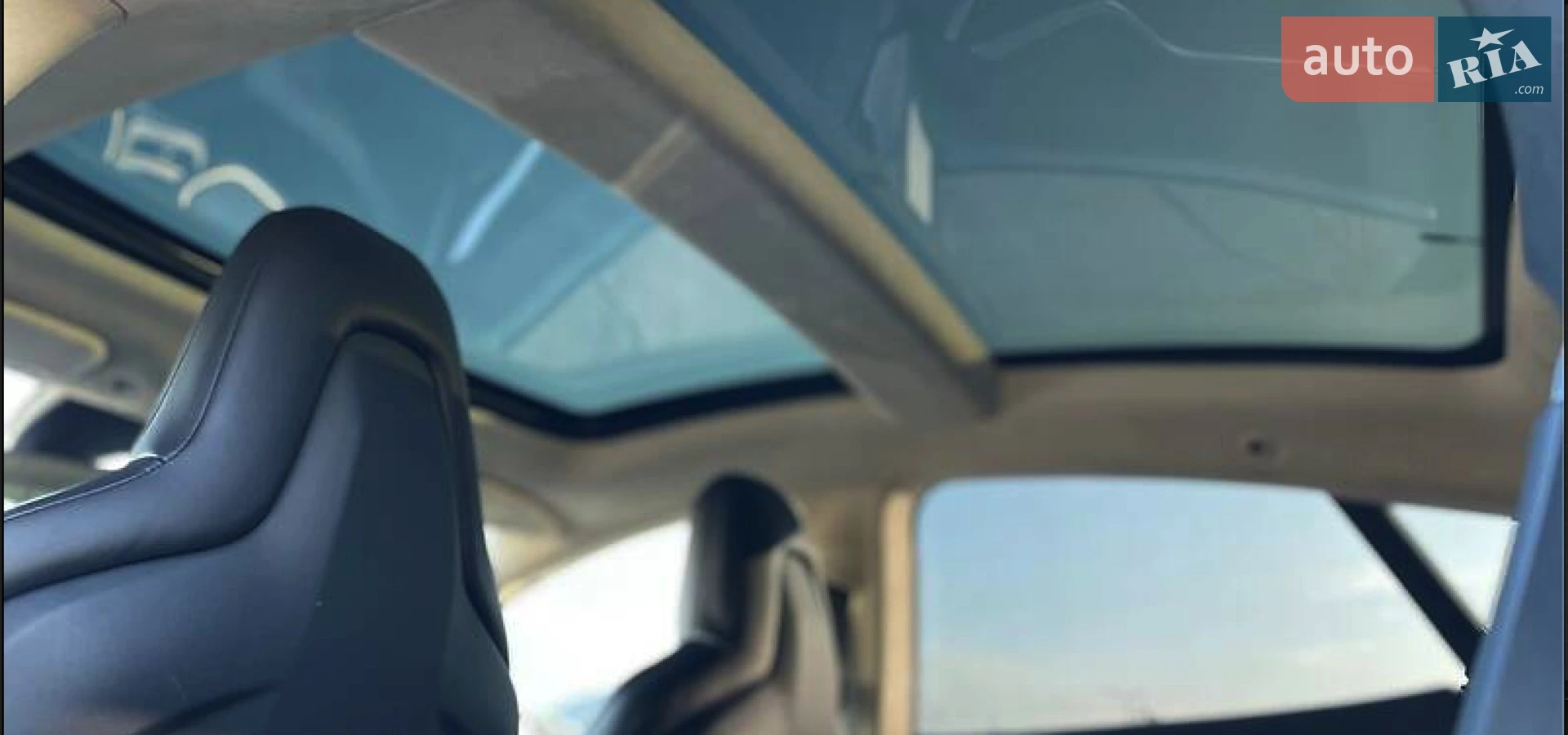 2015 Tesla Model S - мініатюра 24