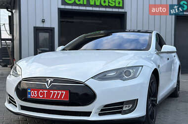 Ліфтбек Tesla Model S 2013 в Луцьку