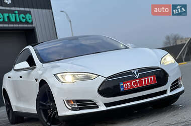 Ліфтбек Tesla Model S 2013 в Луцьку