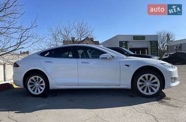 Лифтбек Tesla Model S 2018 в Хмельницком