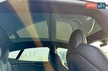 Лифтбек Tesla Model S 2023 в 