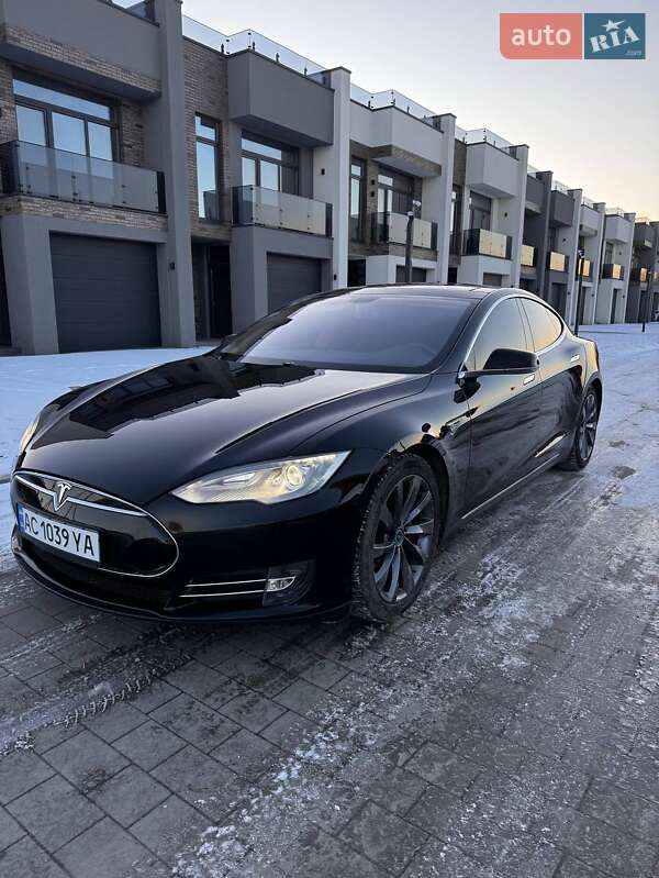 Лифтбек Tesla Model S 2013 в Ковеле